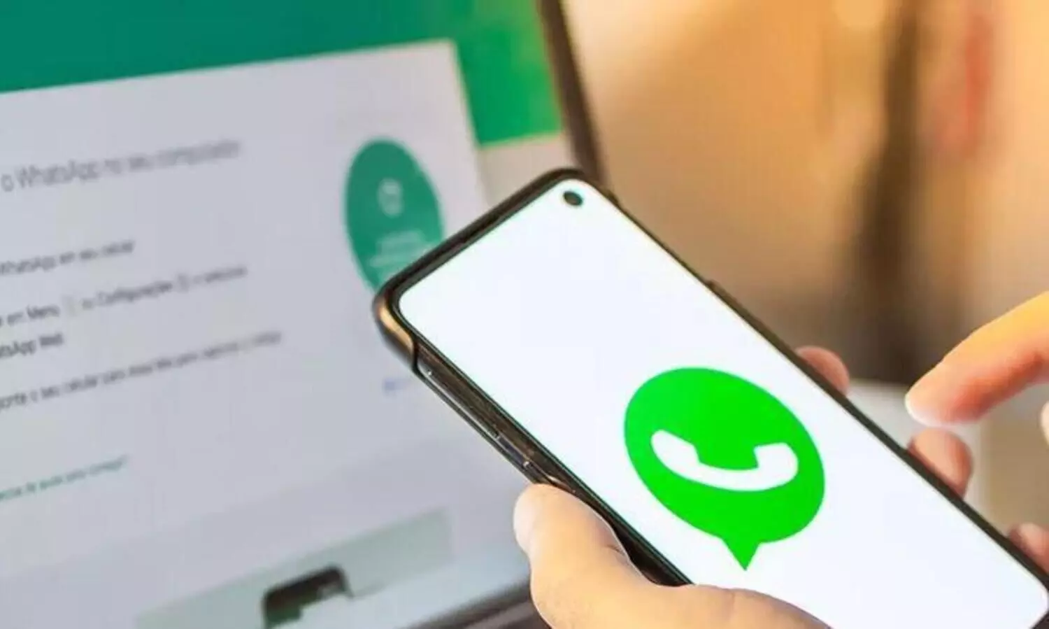 സു​ര​ക്ഷ പ്ര​ശ്നം: സ്വി​റ്റ്സ​ർ​ല​ൻ​ഡി​ൽ വാ​ട്സ്ആ​പി​ന് വി​ല​ക്ക്