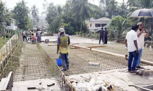 elamaram kadavu bridge