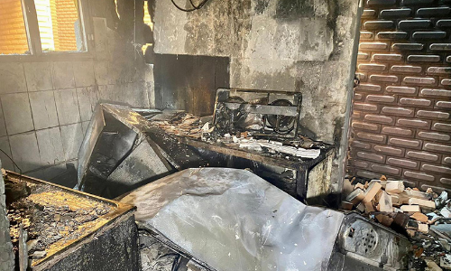 ഗ്യാ​സ്​ സി​ലി​ണ്ട​ർ പൊ​ട്ടി​ത്തെ​റി​ച്ച്​ പ​രി​ക്കേ​റ്റു