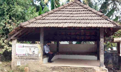 വിസ്‌മൃതിയിലാണ്ട് വഴിയമ്പലങ്ങൾ