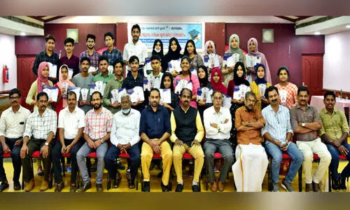 മാധ്യമം റിക്രിയേഷൻ ക്ലബ്​ വിദ്യാഭ്യാസ സ്​കോളർഷിപ് വിതരണം ചെയ്തു