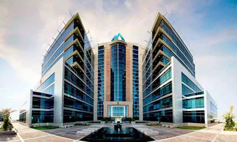 ഇരട്ട വാണിജ്യ ലൈസന്സ് അവതരിപ്പിച്ച് റാക് ഇക്കണോമിക് സോണ് ഇരട്ട വാണിജ്യ ലൈസന്സ് അവതരിപ്പിച്ച് റാക് ഇക്കണോമിക് സോണ്