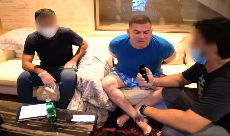 കഴിഞ്ഞ വർഷം ദുബൈ പൊലീസ് പിടികൂടിയത് 145 പിടികിട്ടാപ്പുള്ളികളെ കഴിഞ്ഞ വർഷം ദുബൈ പൊലീസ് പിടികൂടിയത് 145 പിടികിട്ടാപ്പുള്ളികളെ