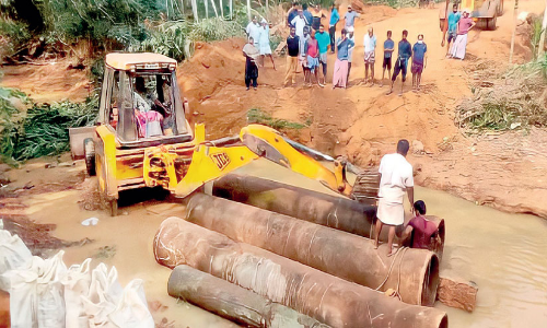 kakkathodu Bridge Work As a temporary road