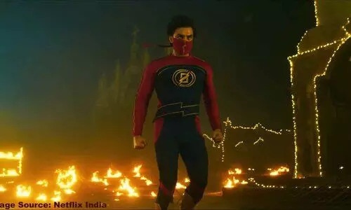 അന്ധവിശ്വാസം തകർത്ത് മിന്നൽമുരളി; ഭാഗ്യലൊക്കേഷനായി വയനാട് അന്ധവിശ്വാസം തകർത്ത് മിന്നൽമുരളി; ഭാഗ്യലൊക്കേഷനായി വയനാട്