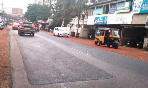 കുഴിയില്ലാത്ത റോഡിൽ കുഴിയടക്കൽ വിജിലൻസ് അന്വേഷിക്കും കുഴിയില്ലാത്ത റോഡിൽ കുഴിയടക്കൽ വിജിലൻസ് അന്വേഷിക്കും