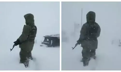 കൊടും തണുപ്പിലും അടിപതറാത്ത ധീരത; സൈനികന്​ സല്യൂട്ടടിച്ച്​ സോഷ്യൽ മീഡിയ