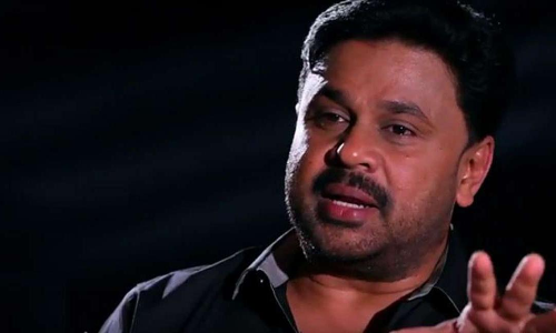 ദേഹത്ത് കൈവെച്ച പൊലീസുകാര​ന്‍റെ കൈ വെട്ടണമെന്ന്; നടൻ ദിലീപിനെതിരായ എഫ്.ഐ.ആർ പുറത്ത്