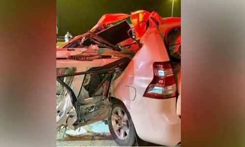 ര​ണ്ട്​ വാ​ഹ​നാ​പ​ക​ട​ത്തി​ൽ നാ​ലു​ മ​ര​ണം