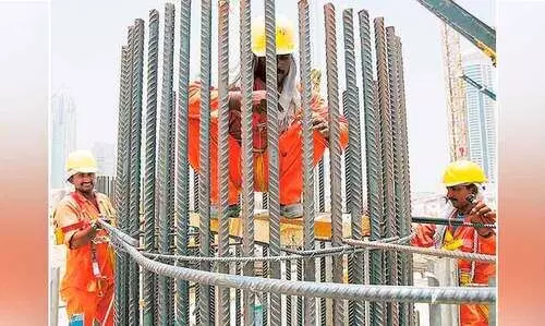 ജീവനക്കാർക്ക്​ മുടക്കമില്ലാതെ കൃത്യസമയത്ത്​ ശമ്പളം നൽകണമെന്ന്​ യു.എ.ഇ