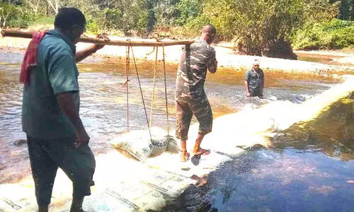 Adavi basket boat ride