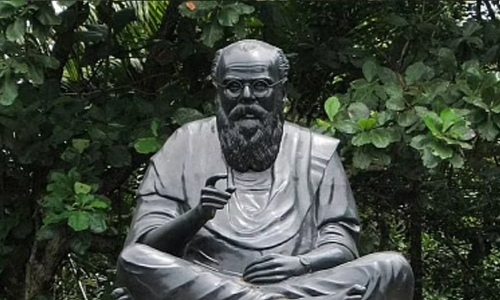 പെരിയാർ പ്രതിമയെ അവഹേളിച്ച രണ്ട്​ ഹിന്ദുമുന്നണി പ്രവർത്തകർ അറസ്റ്റിൽ