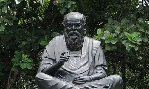 പെരിയാർ പ്രതിമയെ അവഹേളിച്ച രണ്ട്​ ഹിന്ദുമുന്നണി പ്രവർത്തകർ അറസ്റ്റിൽ