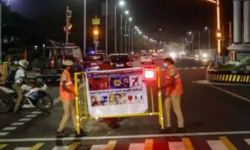 കോവിഡ് വ്യാപനം: 31 വരെ കോളജുകൾ അടച്ചിടുമെന്ന് തമിഴ്​നാട്; രാ​ത്രി​കാ​ല ക​ർ​ഫ്യൂ തു​ട​രും