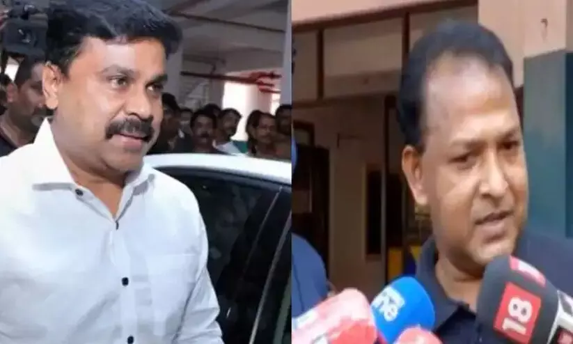 നടിയെ ആക്രമിച്ച കേസ്; രഹസ്യമൊഴി ആറര മണിക്കൂർ, വി.ഐ.പിയുടെ പേര് നിഗൂഢമായി തുടരുന്നു നടിയെ ആക്രമിച്ച കേസ്; രഹസ്യമൊഴി ആറര മണിക്കൂർ, വി.ഐ.പിയുടെ പേര് നിഗൂഢമായി തുടരുന്നു