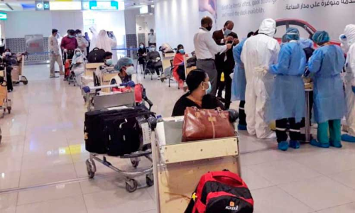 കേരളത്തിൽ ക്വാറന്‍റീൻ തുടങ്ങി; നാട്ടിൽ പോകുന്നവർ ശ്രദ്ധിക്കാൻ...