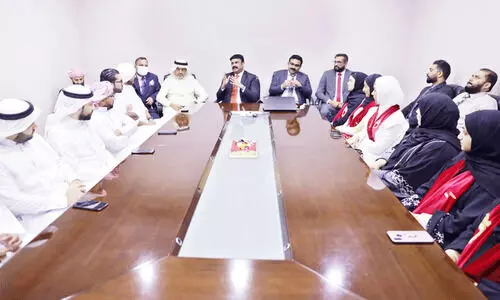 ലു​ലു എ​ക്‌​സ്‌​ചേ​ഞ്ച് നേ​തൃ പ​രി​ശീ​ല​ന ക്യാ​മ്പ്​