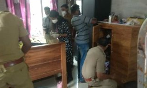 യുവതിയുടെ ആത്മഹത്യ: വാട്സാപ് അൺബ്ലോക്ക് ചെയ്യാൻ മങ്കട സ്വദേശി ഭീഷണിപ്പെടുത്തിയതിനെ തുടർ​ന്നെന്ന് പരാതി