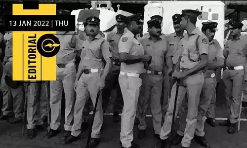 കേരള പൊലീസിനെ ശരിക്കും നിയന്ത്രിക്കുന്നത് ആരാണ്?