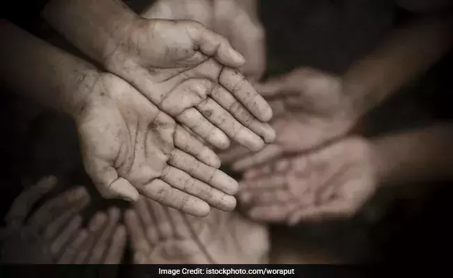 ദാരിദ്ര്യലഘൂകരണ വിഭാഗം സർവേ നടത്തി ദാരിദ്ര്യലഘൂകരണ വിഭാഗം സർവേ നടത്തി