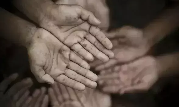 മാനസിക അസ്വസ്ഥത ബാധിച്ച യുവാവിനെ ഏറ്റെടുക്കാൻ ആളില്ല