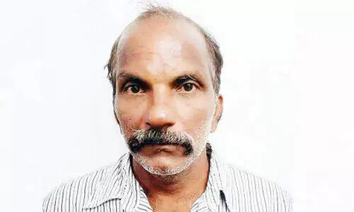 പ​ര​സ്യ​ക​ല സ്ഥാ​പ​ന​ത്തി​ൽ മോ​ഷ​ണം: മ​ധ്യ​വ​യ​സ്ക​ൻ പി​ടി​യി​ൽ