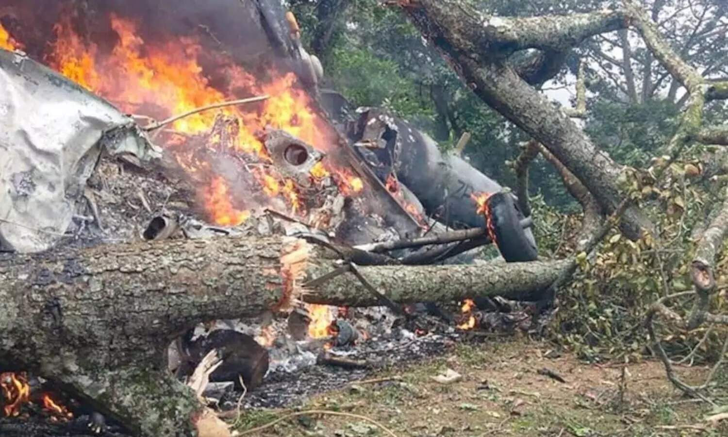 കുന്നൂർ കോപ്​ടർ ദുരന്തം: അ​ട്ടി​മ​റി​ അല്ല; പൈലറ്റിന്‍റെ സ്ഥലവിഭ്രാന്തിയെന്ന്​ അന്വേഷണ സമിതി