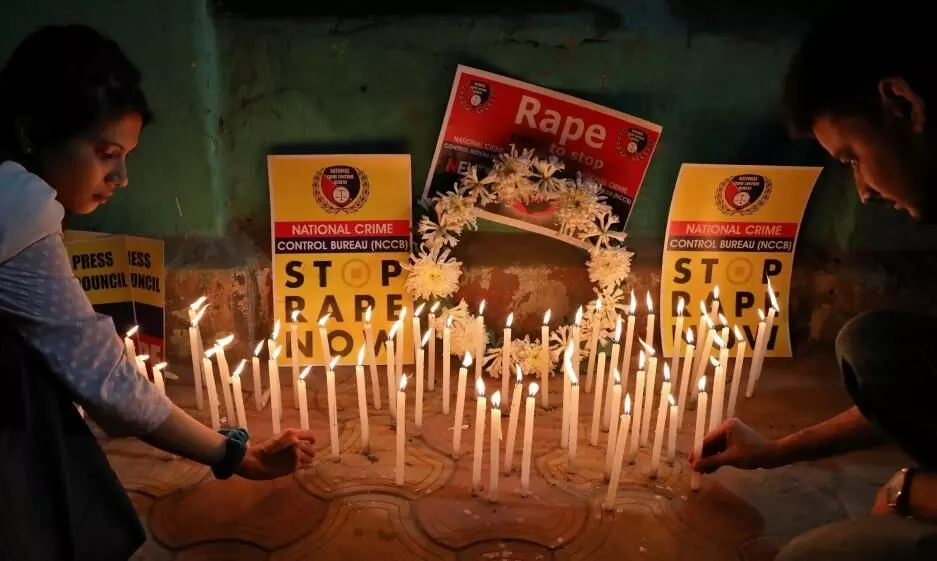 തെരഞ്ഞെടുപ്പ് മത്സര രംഗത്തുള്ള ഉന്നാവ് പെൺകുട്ടിയുടെ അമ്മയെ അറിയാം തെരഞ്ഞെടുപ്പ് മത്സര രംഗത്തുള്ള ഉന്നാവ് പെൺകുട്ടിയുടെ അമ്മയെ അറിയാം