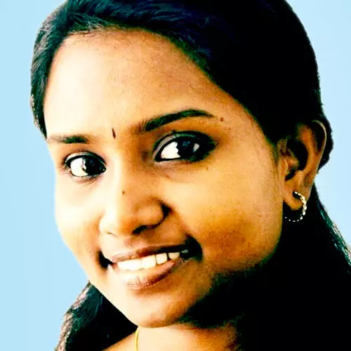 മോ​നി​ഷ