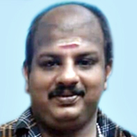 തെയ്യത്തിനിടെ ഹൃദയസ്തംഭനം മൂലം മരിച്ചു തെയ്യത്തിനിടെ ഹൃദയസ്തംഭനം മൂലം മരിച്ചു