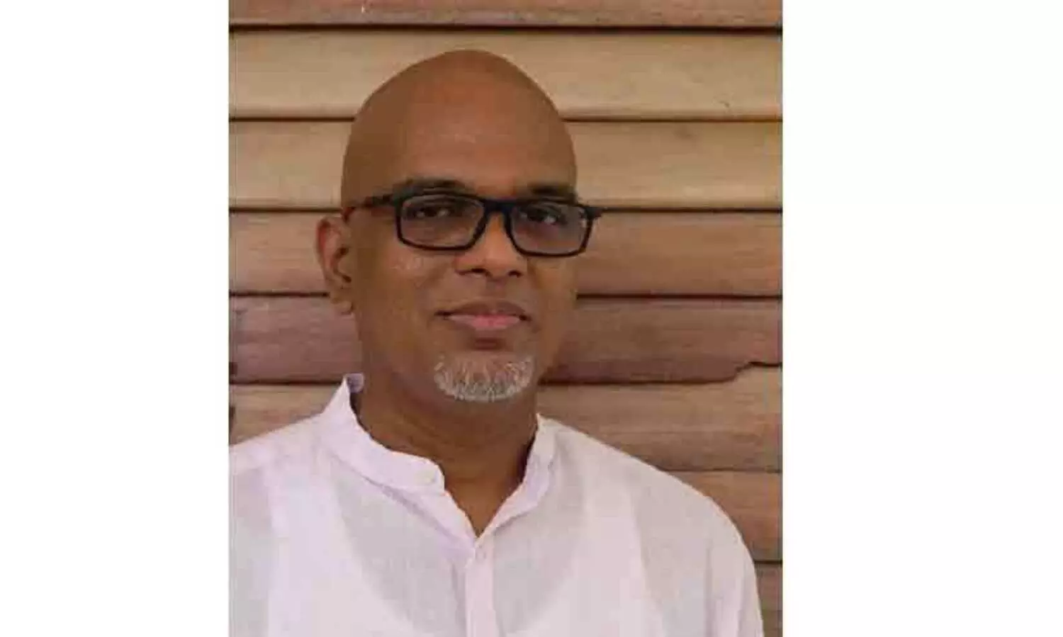 ലളിതകല അക്കാദമി ഭരണസമിതി പുനഃസംഘടിപ്പിച്ചു; മുരളി ചീരോത്ത് ചെയർമാൻ