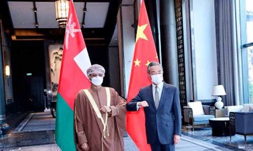 ഒ​മാ​ന്‍-​ചൈ​ന സ​ഹ​ക​ര​ണ ച​ര്‍ച്ച ന​ട​ന്നു