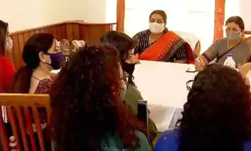 ഡബ്ല്യു.സി.സി. വനിതാ കമ്മീഷനുമായി കൂടിക്കാഴ്ച നടത്തി