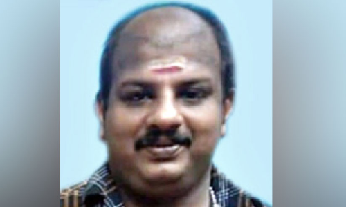 തെ​യ്യ​ത്തി​നി​ടെ ഹൃ​ദ​യ​സ്തം​ഭ​നം മൂ​ലം മ​രി​ച്ചു