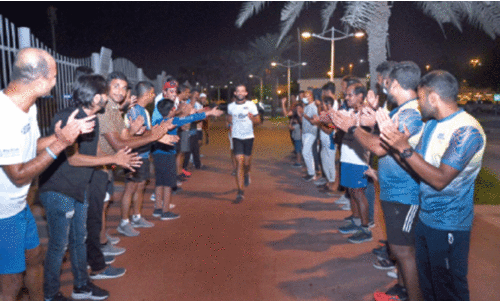 ദിവസം 42 കിലോമീറ്റർ ഓട്ടം; ഷാഫിക്ക്​ ഇത്​ മാരത്തൺ മാസം