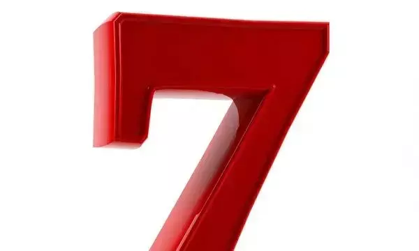 ഏഴാണ് താരം: യു.പിയിൽ ഭാഗ്യാന്വേഷികൾ ഏഴിനു പിന്നാലെ ഏഴാണ് താരം: യു.പിയിൽ ഭാഗ്യാന്വേഷികൾ ഏഴിനു പിന്നാലെ