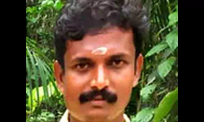 ഭാര്യക്കും മകള്‍ക്കും നേരെ ആസിഡ് ആക്രമണം നടത്തിയയാള്‍ മരിച്ച നിലയില്‍