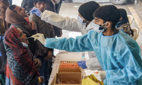 22,946 പേര്ക്ക് കോവിഡ്; ടി.പി.ആർ 33.07, പരിശോധിച്ചത് 69,373 സാമ്പിളുകള് 22,946 പേര്ക്ക് കോവിഡ്; ടി.പി.ആർ 33.07, പരിശോധിച്ചത് 69,373 സാമ്പിളുകള്