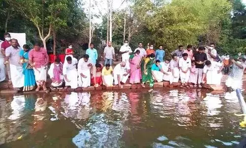 ശാ​സ്താം​കോ​ട്ട തടാക ദുരന്തത്തിന് നാൽപതാണ്ട്; ഓർമ പുതുക്കി നാട്