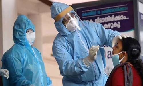 കോവിഡ് രോ​​ഗി​​ക​​ൾ കൂ​​ടി​; പ​​രി​​ശോ​​ധ​​ന​ വ​​ർ​​ധി​​ക്കു​​ന്നി​​ല്ല