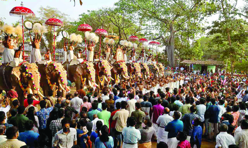 ദേശപ്പെരുമയുടെ മഹോത്സവം നാലാം നാളിലേക്ക്