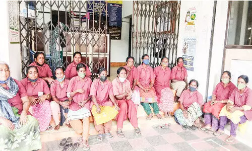 Pandalam Municipality Cleaning workers