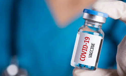 മു​ല​യൂ​ട്ടു​ന്ന അ​മ്മ​മാ​ർ​ക്ക്​ ബൂ​സ്​​റ്റ​ർ വാ​ക്​​സി​നെ​ടു​ക്കാം