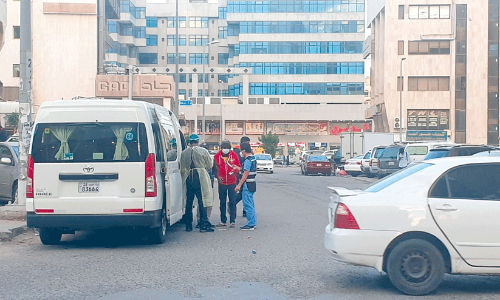 ഫീ​ൽ​ഡ്​ കോ​വി​ഡ്​ പ​രി​ശോ​ധ​ന​യു​മാ​യി ആ​രോ​ഗ്യ മ​ന്ത്രാ​ല​യം