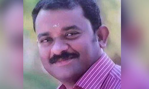 സഹകരണ സംഘം ജീവനക്കാരൻ ഓടയിൽ മരിച്ച നിലയിൽ