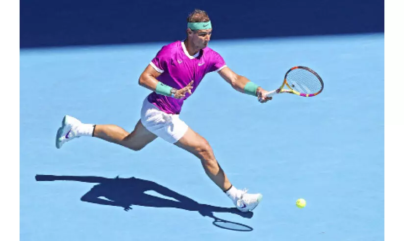 ദ്യോകോയും ഫെഡററുമില്ലാത്ത കോർട്ടിൽ കരുത്തുകാട്ടി നദാൽ