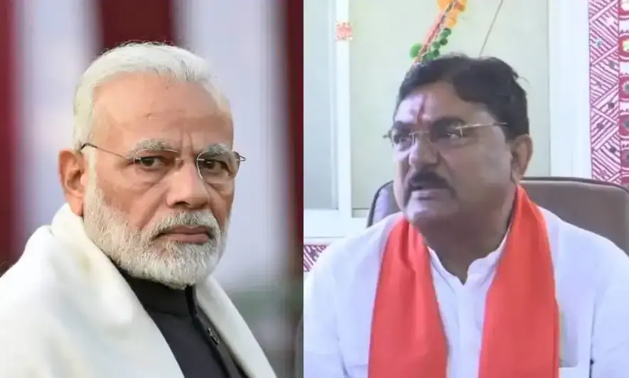 മോദി ജനങ്ങളുടെ പ്രശ്നങ്ങൾ അവസാനിപ്പിക്കാനെത്തിയ രാമന്‍റെയും കൃഷ്ണന്‍റെയും അവതാരം