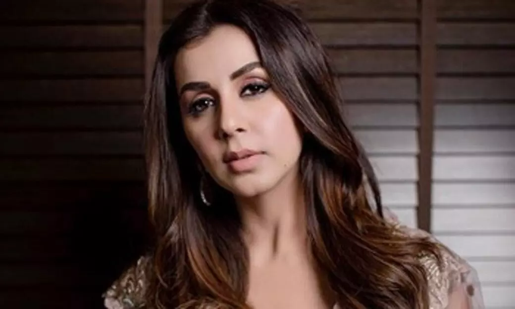 നിക്കിയുടെ ഫ്ലാറ്റിൽ മോഷണം നടത്തിയത് 19 കാരൻ; നഷ്ടപ്പെട്ടത് തിരിച്ചുതന്നാൽ പരാതിയില്ലെന്ന് നടി നിക്കിയുടെ ഫ്ലാറ്റിൽ മോഷണം നടത്തിയത് 19 കാരൻ; നഷ്ടപ്പെട്ടത് തിരിച്ചുതന്നാൽ പരാതിയില്ലെന്ന് നടി