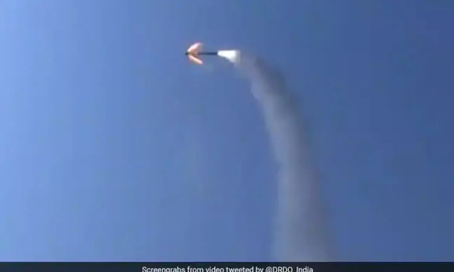 പുതിയ ബ്രഹ്മോസ് മിസൈല്‍ വിജയകരമായി പരീക്ഷിച്ചു