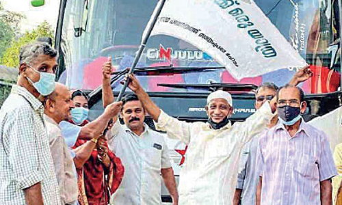 Excursion at a cost of one rupee